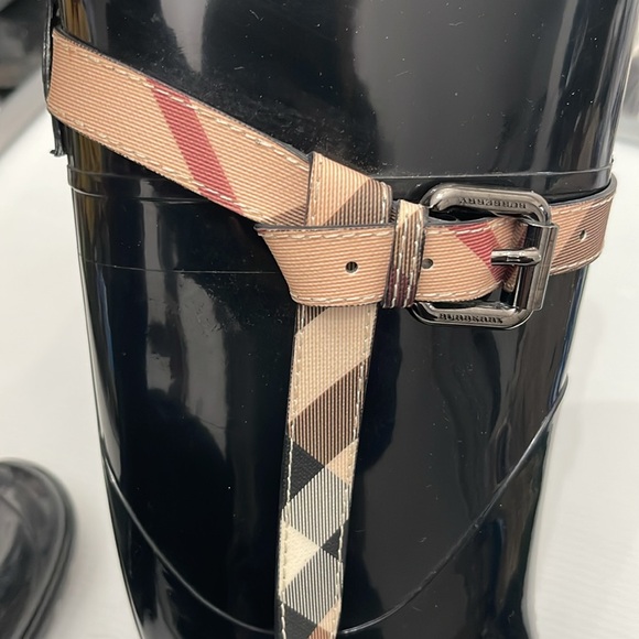 BURBERRY RUBBER PRINTED RAIN-SNOW BOOTS WOMENS SIZE 38 - Picture 4 of 16